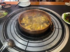 -阿山卓·野生菌火锅·纳西火塘烤肉