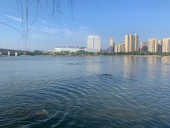 -灞河西岸滨河公园