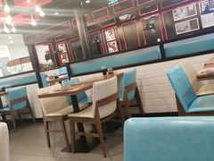 大堂-李先生牛肉面大王(上海站南广场店)