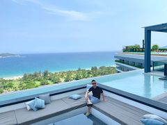 -瑰丽酒店·海吧·天际下午茶·现场DJ·天台酒吧