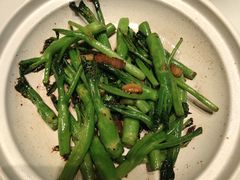 -贝勒爷·酥不腻烤鸭