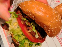 BBQ培根牛肉特堡-The Habit Burger Grill 哈比特汉堡(复兴soho店)