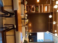 -上海虹桥祥源希尔顿酒店