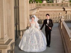 -第一夫人婚纱摄影(南京店)