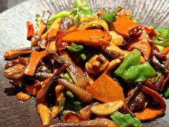 -芸鲜季·云南野生菌餐厅· 云南风物味研社(闵行店)