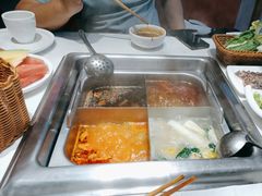 -旺龙巷重庆脆毛肚火锅·潜山扛把子店(潜山商业街店)
