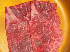 -牛YO寿喜烧·铁板烧和牛火锅自助(市府恒隆店)