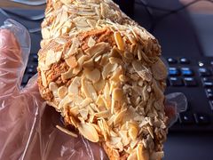 -LANLIZI BAKERY(COSMO店)
