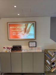 -安吉拉·纤纤玉指美甲美睫创意中心