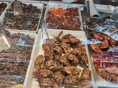 -鑫记婆婆兔·成都特产·兔头手撕兔(太古里店)