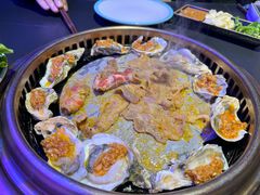 -火影不二碳烤牛肋条自助烤肉店榴莲鳗鱼生蚝(红山店)