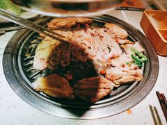 厚切猪五花肉-猫爪爪原切自助烤肉(观音桥阳光世纪店)