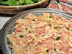 -尚尚仙·酸汤猪手·猪肚鸡火锅(华联万柳购物中心店)