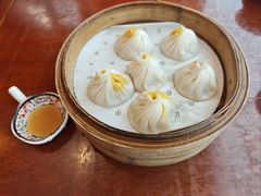 -寄畅興·百年蟹黄面·万国建筑群(外滩27号店)
