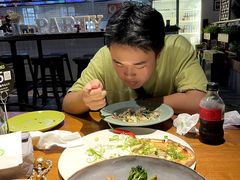 -JINNS锦时 steak&pizza(浸信会礼拜堂旧址店)