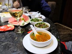 番茄牛肉汤-海底捞火锅鲜切牛肉主题店(长寿路店)