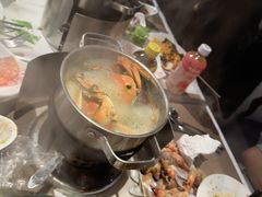 -领鲜活海鲜榴莲自助火锅(东门店)
