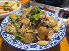 -九道菜有鸡鱼头(石鼓路店)