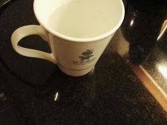 没人管的水杯-桔子酒店(上海西藏北路地铁站店)