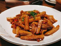 -爱碗亭·鲜炒湖南菜(壹城中心店)