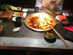 -九鼎轩脆毛肚火锅(南京东路店)