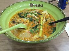 -杨国福麻辣烫(龙阳广场店)