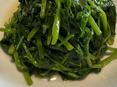 蒜蓉豌豆尖-0776食堂·京城创意菜(七里庄店)