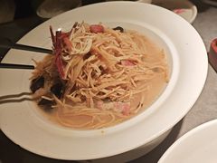 -吴越荣记苏州菜·松鼠桂鱼100%活鱼现做(斜塘老街店)