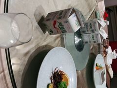 -卢家湾大酒店(诸暨店)