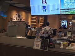 -瑞幸咖啡(外滩SOHO店)