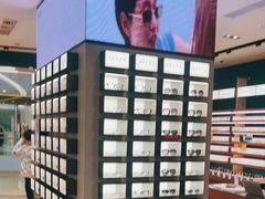 -LensCrafters亮视点(东方新天地店)