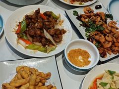 -小锅饭豆腐馆(重工北街普罗旺斯店)