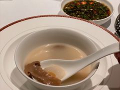 招牌松茸清汤底-洋房火锅(新天地店)