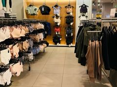 -H&M(华润万象城店)