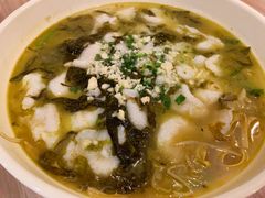 酸菜鱼-知鱼之味(虹桥天地店)