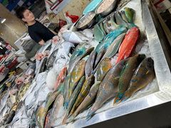 -鸿港海鲜批发市场