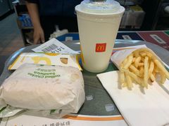 -麦当劳(郑州东高铁站店)