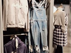 -Hollister(天环广场店)