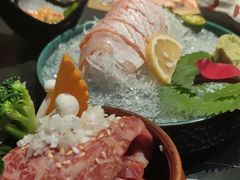 -山川小町·极番烧肉(新地假日广场店)