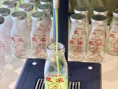 抹茶牛奶-鹤茶野所(上海首店)