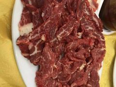 雪花拼吊龙拼牛舌-鑫宝沙茶牛肉火锅(永泰店)