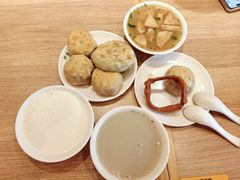 -护国寺小吃店(红莲南路店)