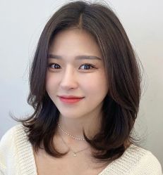 -苑苑发型设计