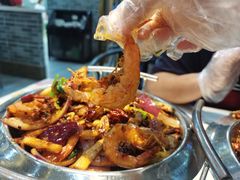 -凤凰路何眼镜香辣蟹(花果园店)