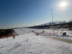 -华彬猛犸滑雪场