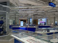 -优购镜仓(黄岛吾悦店)