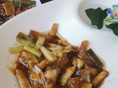 -湖畔鲁菜·二十年老字号餐厅(大明湖店)