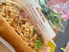 -Bánh Mì Huynh Hoa