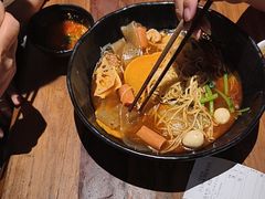 -万记麻辣烫国展总店