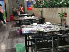 大堂-雷山鱼酱酸汤鱼·酸汤牛肉(花果园T1区店)